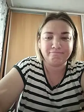 MiyaOlliver online show from June 2026 10:16:02 AM