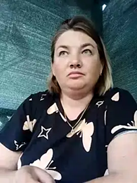 MiyaOlliver online show from June 2026 05:39:01 PM