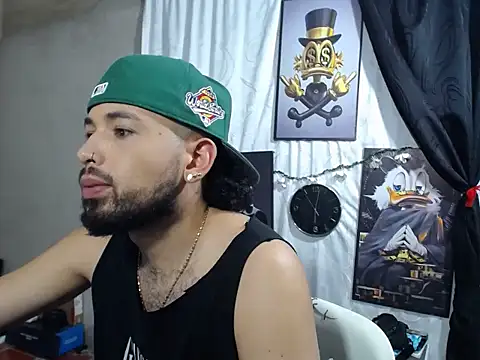 Snapshot of camilorestrepo77 chatting on April 2026 06:49:01 PM camilorestrepo77 online show from April 2026 06:49:01 PM