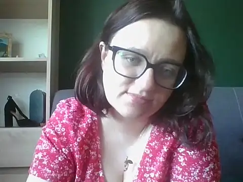 Snapshot of sensual_paris chatting on April 2026 08:01:01 AM sensual paris online show from April 2026 08:01:01 AM