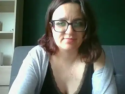 sensual paris online show from June 2026 05:31:01 AM