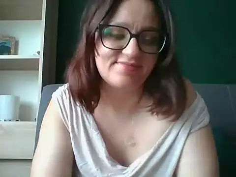 sensual paris online show from June 2026 05:30:01 AM