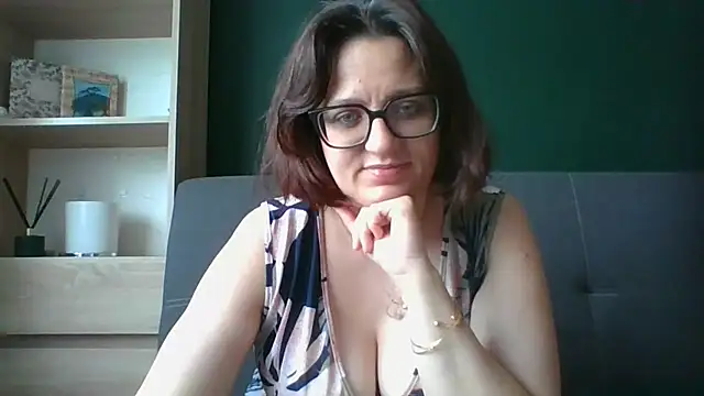sensual paris online show from July 2026 07:23:02 AM