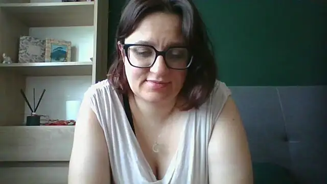 sensual paris online show from July 2026 05:32:01 AM