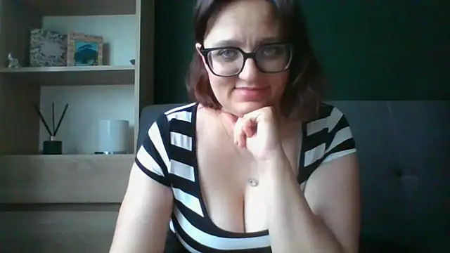 sensual paris online show from July 2026 05:23:02 AM