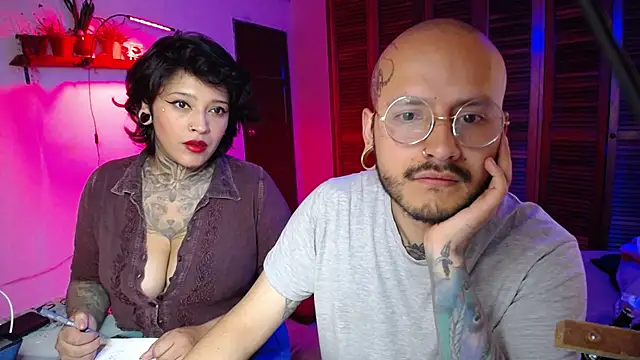 Snapshot of realhomesex chatting on May 2026 01:55:01 AM realhomesex online show from May 2026 01:55:01 AM