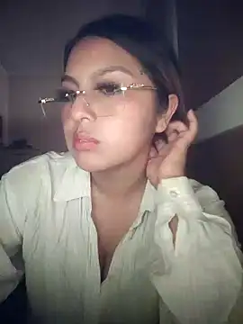 Snapshot of Bianca_9284mx chatting on May 2026 04:02:01 PM Bianca 9284mx online show from May 2026 04:02:01 PM