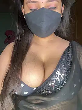 Snapshot of Naughty_pooja44 chatting on May 2026 10:15:02 PM Naughty pooja44 online show from May 2026 10:15:02 PM