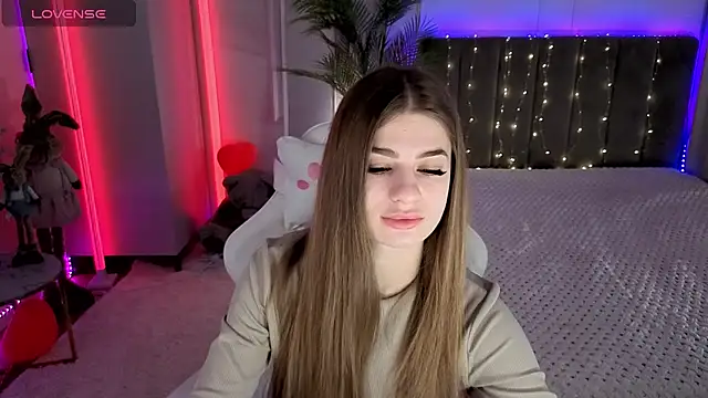 Snapshot of Dayana_Mood chatting on April 2026 06:42:02 AM Dayana Mood online show from April 2026 06:42:02 AM