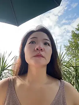 xiaochengzi505 online show from July 2026 01:27:01 AM