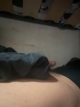 Snapshot of Duey_15 chatting on April 2026 10:02:01 AM Duey 15 online show from April 2026 10:02:01 AM