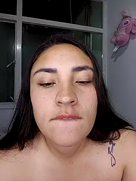 Snapshot of -brendda- chatting on July 2026 04:19:01 AM -brendda- online show from July 2026 04:19:01 AM