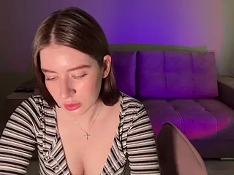 Snapshot of Lili_of_sin chatting on May 2026 04:19:01 AM Lili of sin online show from May 2026 04:19:01 AM