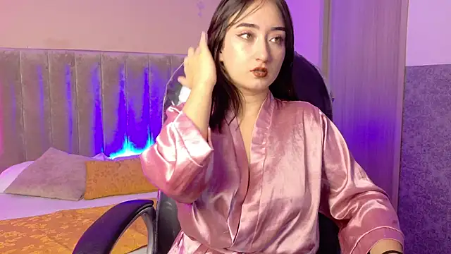Snapshot of VICTORIA_FAIRIES chatting on May 2026 12:10:01 PM VICTORIA FAIRIES online show from May 2026 12:10:01 PM