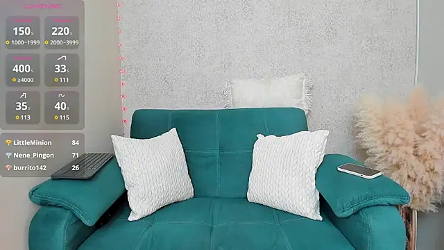 Snapshot of paolarey chatting on January 2025 10:42:01 PM paolarey online show from January 2025 10:42:01 PM