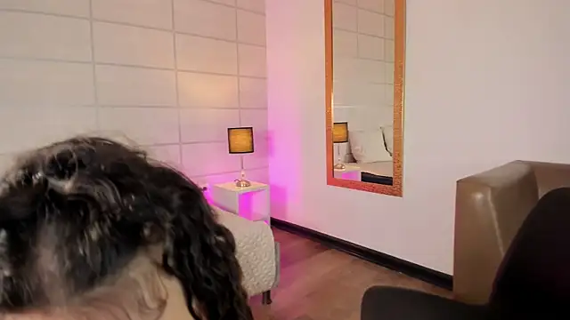 Snapshot of Ruby_diamonds chatting on April 2026 09:31:02 PM Ruby diamonds online show from April 2026 09:31:02 PM