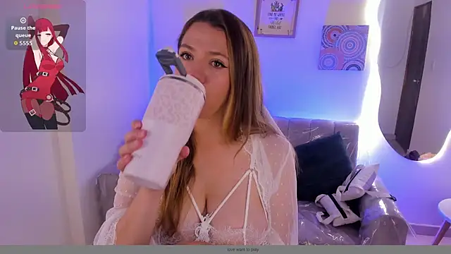 Snapshot of olivia_harper chatting on May 2026 12:56:02 PM olivia harper online show from May 2026 12:56:02 PM