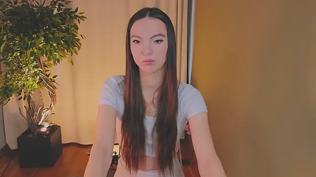 Snapshot of Alice-Lidel chatting on April 2026 05:33:01 AM Alice-Lidel online show from April 2026 05:33:01 AM