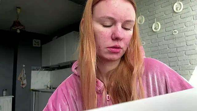 Snapshot of DalilaNeubig chatting on April 2026 07:12:02 AM DalilaNeubig online show from April 2026 07:12:02 AM