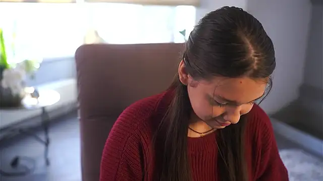 Snapshot of LovettaTinger chatting on April 2026 04:05:02 AM LovettaTinger online show from April 2026 04:05:02 AM