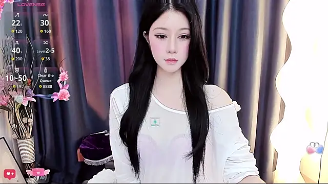 Sylvia002 online show from July 2026 01:35:02 PM