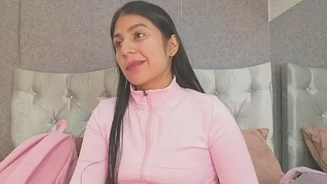 VictoriaaLopez online show from July 2026 01:09:02 PM