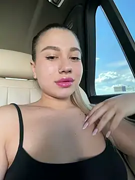 Snapshot of SweetSteffy chatting on May 2026 01:49:02 PM SweetSteffy online show from May 2026 01:49:02 PM