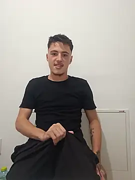 denysio89 online show from July 2026 07:18:02 PM