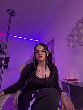 Snapshot of ashleysseite chatting on April 2026 05:06:02 PM ashleysseite online show from April 2026 05:06:02 PM