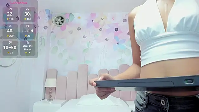 Miabloom19  online show from August 2026 01:16:02 AM