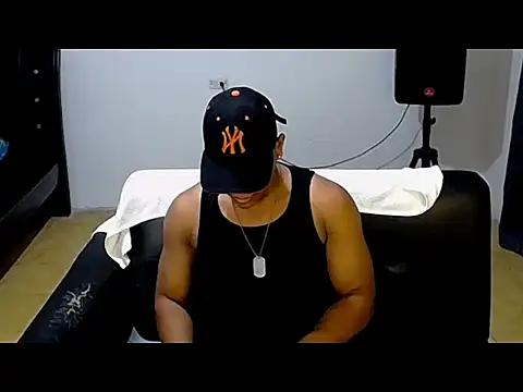Snapshot of Ian_Arcia chatting on May 2026 11:02:02 PM Ian Arcia online show from May 2026 11:02:02 PM