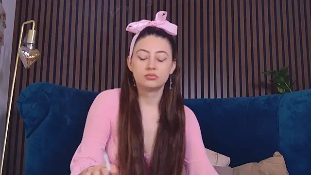 Snapshot of JessicaMorrix chatting on May 2026 08:25:01 PM JessicaMorrix online show from May 2026 08:25:01 PM