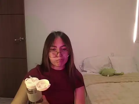abbyyandmaxx online show from May 2026 04:36:01 PM