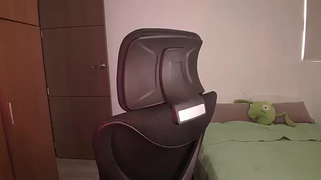 abbyyandmaxx online show from June 2026 04:02:02 PM