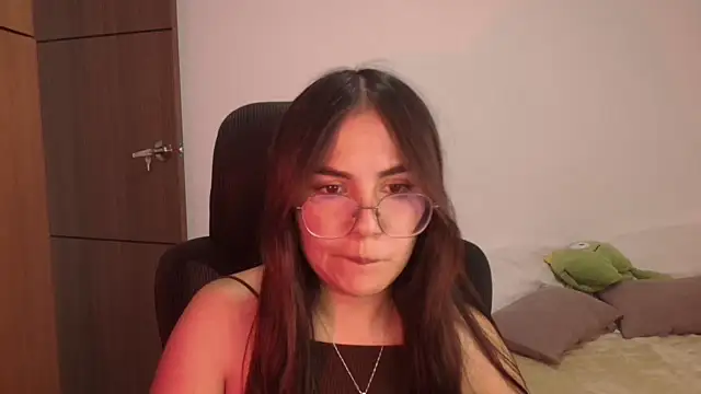 abbyyandmaxx online show from June 2026 04:33:01 PM
