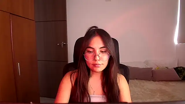 abbyyandmaxx online show from August 2026 07:50:02 PM