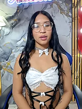 alisoom  online show from May 2026 09:38:02 AM