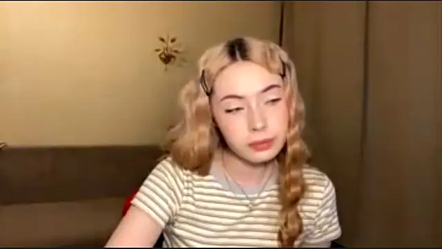 JacquiKelder online show from May 2026 01:17:01 PM