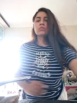 Snapshot of charloteone chatting on May 2026 11:48:01 AM charloteone online show from May 2026 11:48:01 AM