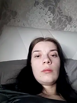 Snapshot of LunaAdika777 chatting on May 2026 01:43:02 AM LunaAdika777 online show from May 2026 01:43:02 AM
