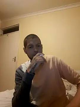 Snapshot of MR_Sexylover chatting on April 2026 07:09:02 PM MR Sexylover online show from April 2026 07:09:02 PM