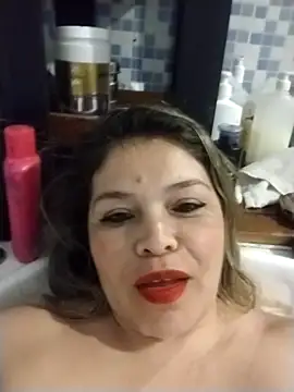 Snapshot of nefertamy chatting on May 2026 04:08:02 AM nefertamy online show from May 2026 04:08:02 AM