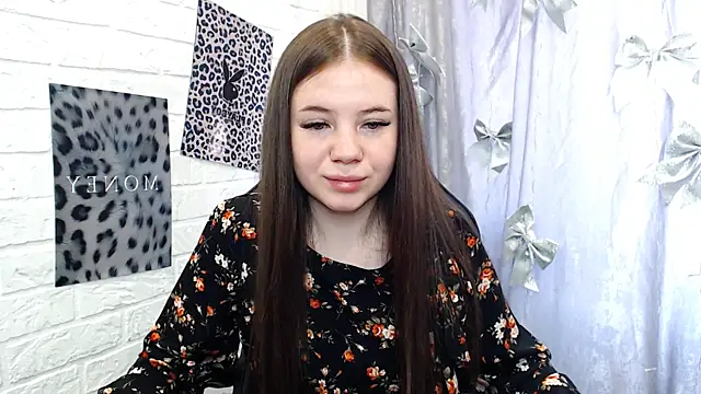 Snapshot of KendraSpt chatting on May 2026 07:35:02 AM KendraSpt online show from May 2026 07:35:02 AM