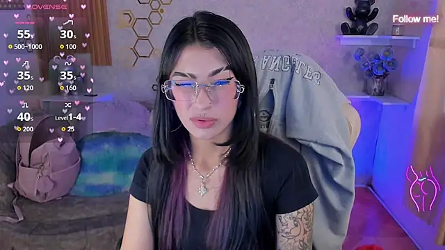 Snapshot of mia_smoke_ chatting on June 2026 02:07:02 PM mia smoke online show from June 2026 02:07:02 PM