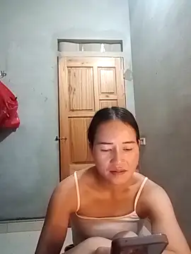 Snapshot of Nana-bibi chatting on May 2026 05:25:01 AM Nana-bibi online show from May 2026 05:25:01 AM