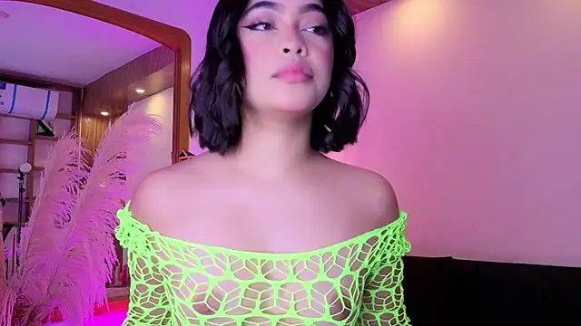 Snapshot of Chloe_monroee chatting on May 2026 03:13:02 AM Chloe monroee online show from May 2026 03:13:02 AM