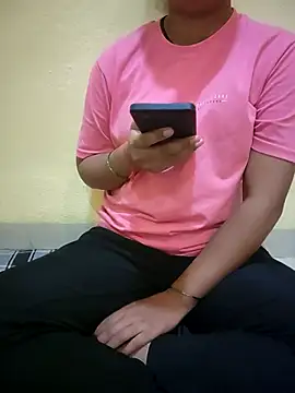 Snapshot of Seema_yadav01 chatting on April 2026 07:47:01 AM Seema yadav01 online show from April 2026 07:47:01 AM