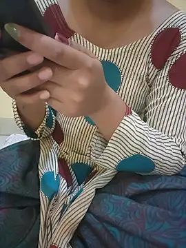 Snapshot of Seema_yadav01 chatting on May 2026 05:02:02 AM Seema yadav01 online show from May 2026 05:02:02 AM