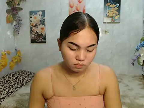 Snapshot of ur_asiankat chatting on June 2026 05:12:02 PM ur asiankat online show from June 2026 05:12:02 PM