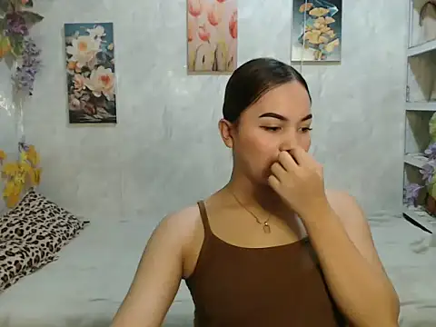 Snapshot of ur_asiankat chatting on June 2026 06:24:02 AM ur asiankat online show from June 2026 06:24:02 AM